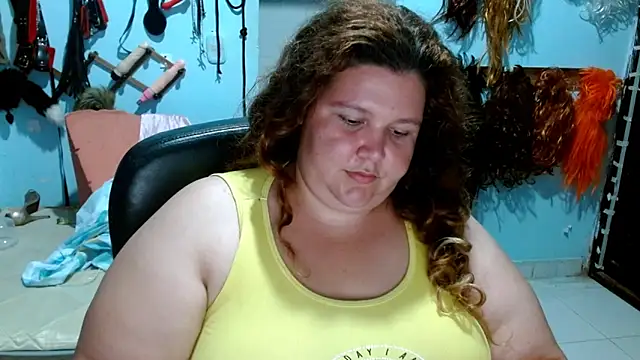 Snapshot of squirt322bbw chatting on September 10, 2025, 9:15 pm squirt322bbw online show from September 10, 2025, 9:15 pm
