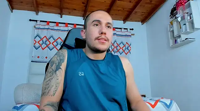 Snapshot of juan__jimenez chatting on March 12, 2025, 3:46 am juan jimenez online show from March 12, 2025, 3:46 am