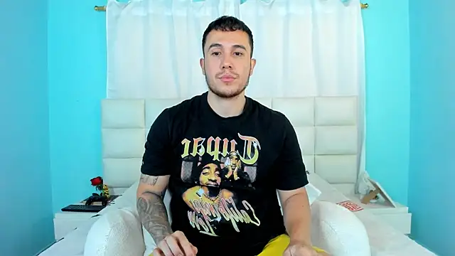 Snapshot of juan__jimenez chatting on September 23, 2025, 8:01 pm juan jimenez online show from September 23, 2025, 8:01 pm