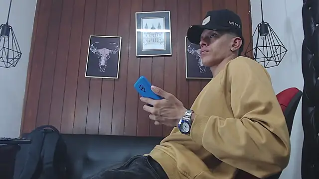 GaboReyes online show from March 11, 2025, 3:37 am