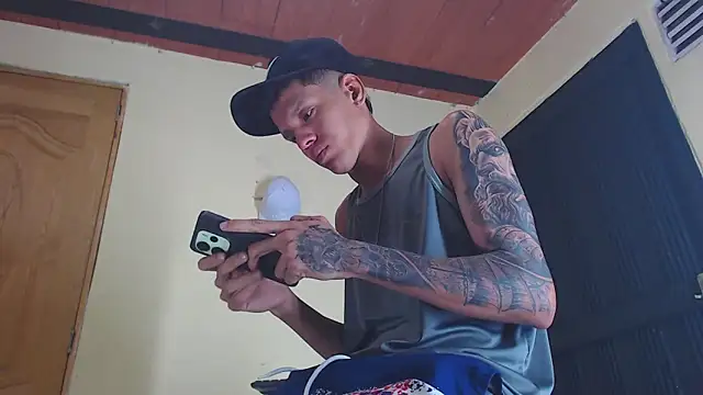 GaboReyes online show from October 1, 2025, 3:56 am