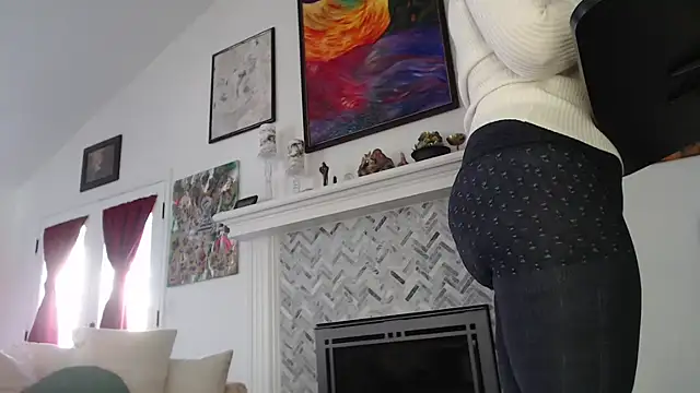 Snapshot of AuroraWillows chatting on February 20, 2025, 6:24 pm AuroraWillows online show from February 20, 2025, 6:24 pm