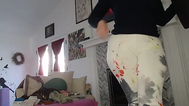 Snapshot of AuroraWillows chatting on March 9, 2025, 2:21 pm AuroraWillows online show from March 9, 2025, 2:21 pm