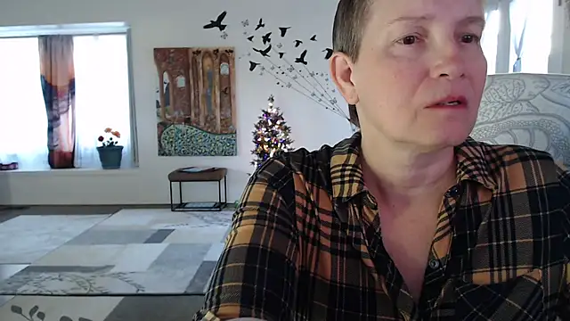 Snapshot of AuroraWillows chatting on November 28, 2025, 2:09 pm AuroraWillows online show from November 28, 2025, 2:09 pm