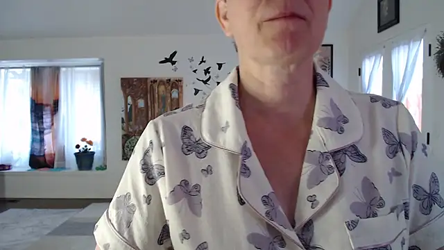 Snapshot of AuroraWillows chatting on November 29, 2025, 2:31 pm AuroraWillows online show from November 29, 2025, 2:31 pm