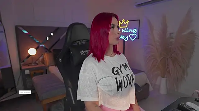 Snapshot of KateOwens chatting on November 12, 2025, 11:54 am KateOwens online show from November 12, 2025, 11:54 am