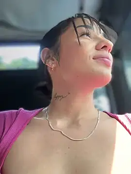   IRIS   online show from January 28, 2025, 6:49 pm