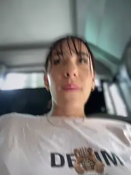   IRIS   online show from January 31, 2025, 7:40 pm