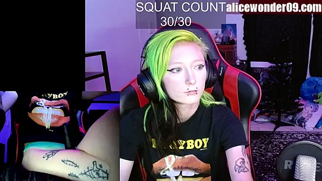 alicewonder09 online show from November 16, 2025, 5:02 am