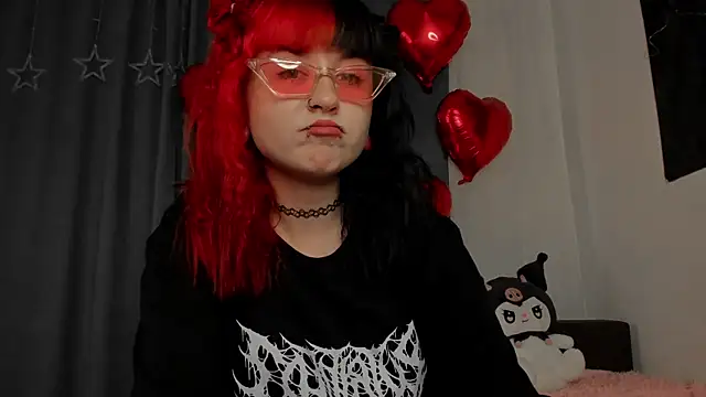 Snapshot of t0riayun0 chatting on February 19, 2025, 7:05 pm t0riayun0 online show from February 19, 2025, 7:05 pm