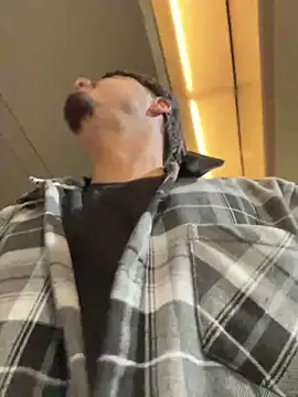 Bbyboyivan online show from January 5, 2025, 6:46 am