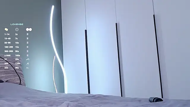 Rinas secret online show from January 4, 2025, 9:00 am