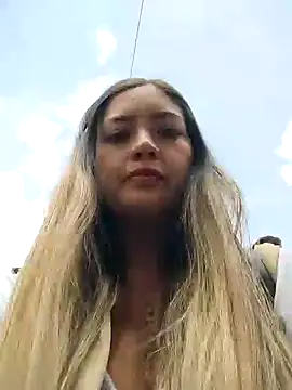 alana 69 online show from December 12, 2024, 3:27 pm