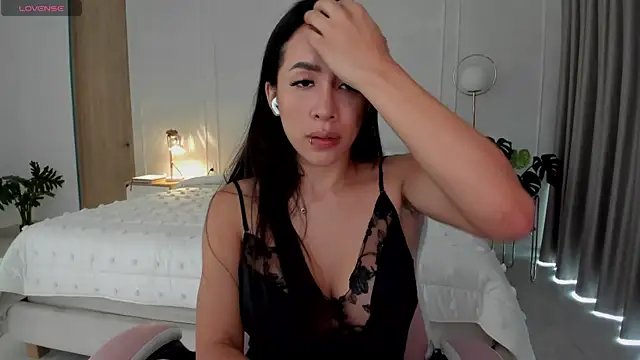 jessikapalmer online show from September 27, 2025, 12:54 pm