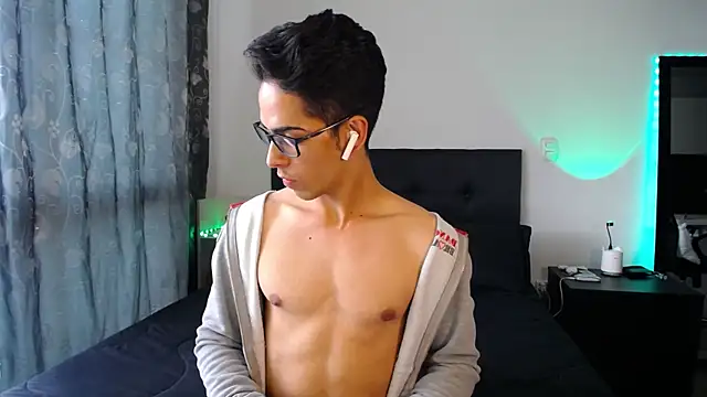 aodaboyyy online show from December 22, 2024, 9:31 pm