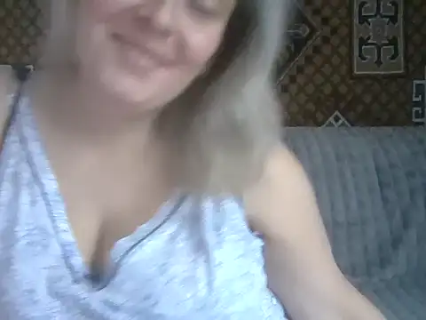 Diana Britt online show from October 17, 2025, 6:16 am