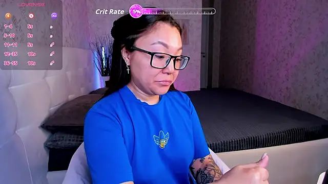 gentle muse online show from November 13, 2025, 1:04 am