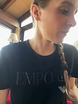 LadyChantale online show from January 16, 2025, 9:16 am