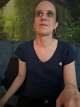 LadyChantale online show from February 26, 2025, 9:48 pm