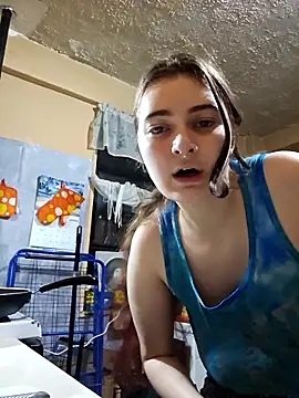 Snowbunnycake 131 online show from October 18, 2025, 6:26 am