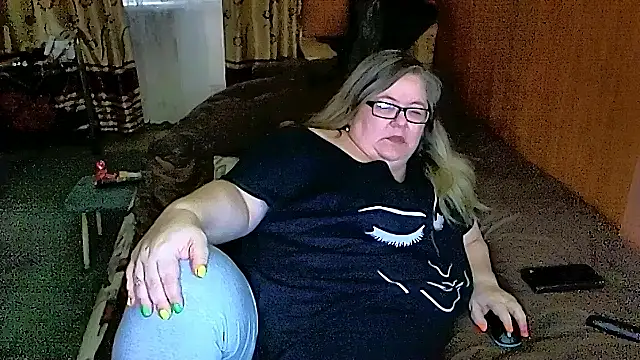 Snapshot of sex2 chatting on February 18, 2025, 1:32 am sex2 online show from February 18, 2025, 1:32 am