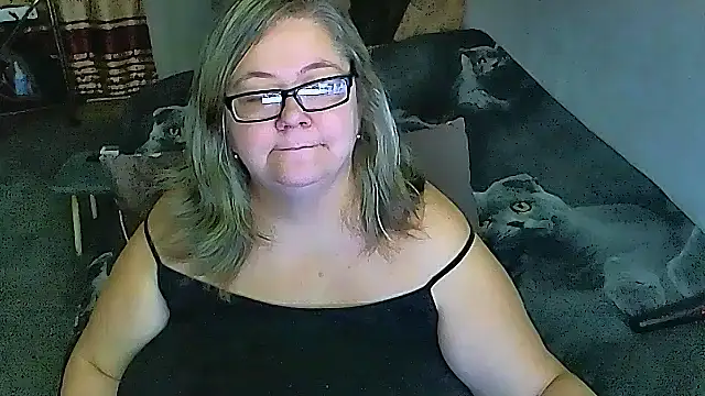 sex2 online show from October 30, 2025, 6:52 pm