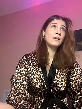 CassandraGood online show from October 21, 2025, 8:48 am