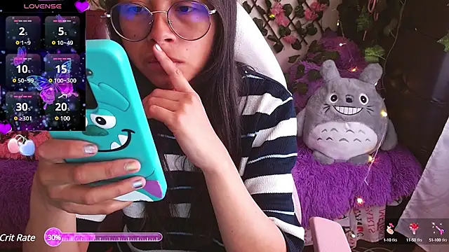 Snapshot of MidoriQuiinn chatting on January 23, 2025, 2:28 pm MidoriQuiinn online show from January 23, 2025, 2:28 pm