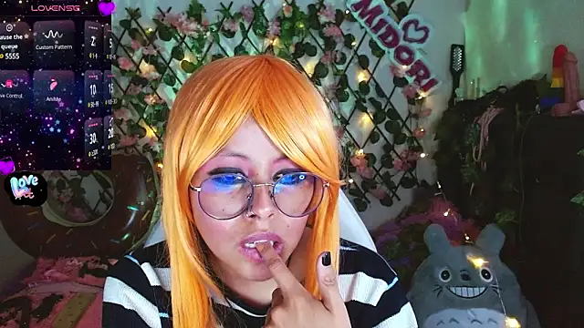 Snapshot of MidoriQuiinn chatting on January 27, 2025, 11:11 pm MidoriQuiinn online show from January 27, 2025, 11:11 pm