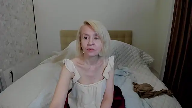 Snapshot of aminalive chatting on February 16, 2025, 5:59 am aminalive online show from February 16, 2025, 5:59 am