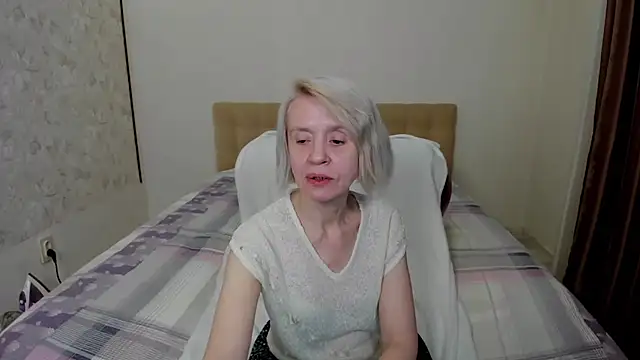 Snapshot of aminalive chatting on September 17, 2025, 4:30 pm aminalive online show from September 17, 2025, 4:30 pm