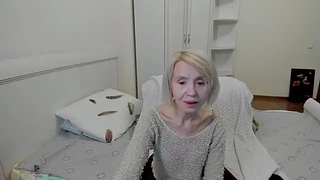 Snapshot of aminalive chatting on December 5, 2025, 6:48 pm aminalive online show from December 5, 2025, 6:48 pm