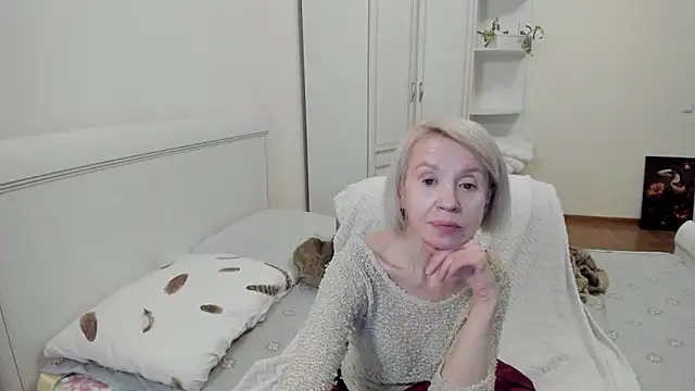 Snapshot of aminalive chatting on December 13, 2025, 8:04 pm aminalive online show from December 13, 2025, 8:04 pm