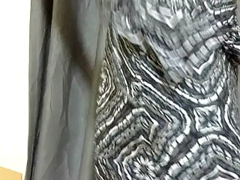 Snapshot of Sweet_ebony20 chatting on March 15, 2025, 2:55 pm Sweet ebony20 online show from March 15, 2025, 2:55 pm