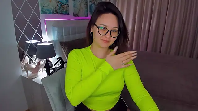 EsterLogan online show from January 25, 2025, 11:13 am