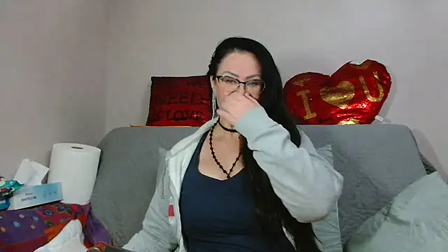 Snapshot of x__KHALEESI__x chatting on September 30, 2025, 8:14 pm x KHALEESI x online show from September 30, 2025, 8:14 pm