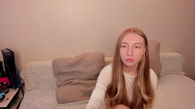 secret dreams   online show from February 22, 2025, 8:18 am