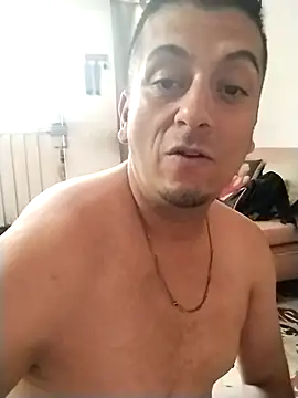 Snapshot of starplss chatting on November 28, 2025, 8:33 pm starplss online show from November 28, 2025, 8:33 pm