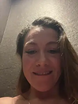 angelitasexy81 online show from January 6, 2025, 6:31 pm