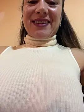 angelitasexy81 online show from February 18, 2025, 11:11 am