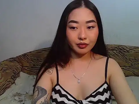 Snapshot of Aleksa_Blackdream chatting on November 21, 2025, 3:44 pm Aleksa Blackdream online show from November 21, 2025, 3:44 pm