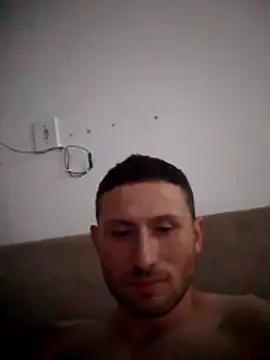 Juninho5755 online show from October 30, 2025, 11:27 pm