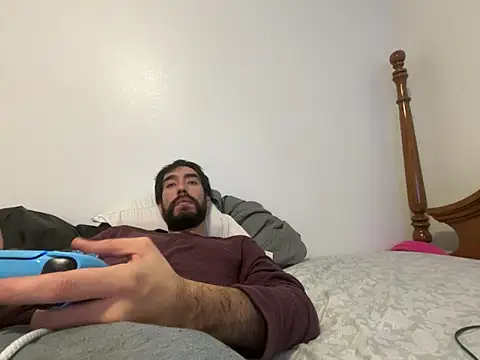 tkaylove online show from January 12, 2025, 8:14 am