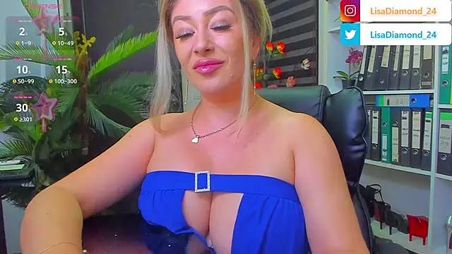 Snapshot of lisa2018 chatting on January 23, 2025, 10:44 pm lisa2018 online show from January 23, 2025, 10:44 pm