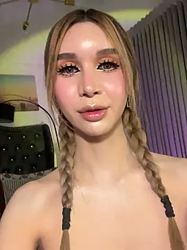 Addison  Lee online show from March 2, 2025, 12:11 pm