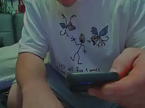 AwesomePapaya online show from November 22, 2025, 11:37 pm