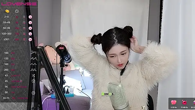 Snapshot of tw_lala chatting on December 17, 2024, 7:15 pm tw lala online show from December 17, 2024, 7:15 pm