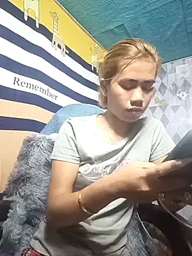 Cutie body11 online show from December 13, 2024, 12:53 am