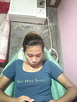 Cutie body11 online show from October 22, 2025, 1:17 am