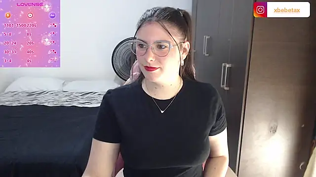 Snapshot of xxbbtaa chatting on January 24, 2025, 6:04 pm xxbbtaa online show from January 24, 2025, 6:04 pm